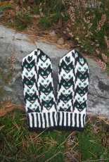 Too Many Cats Mittens by Natalia Moreva -Free