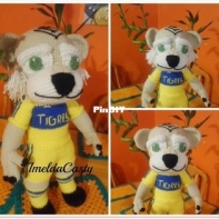 Creations of Casty - Imelda Castillo - La Mascota de los Tigres - The Tigers Mascot - Spanish