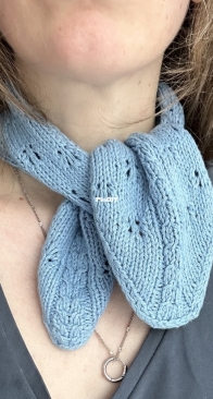 Lilli Scarf by mabelle knitting - English, German - Free