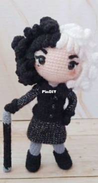 lanalunacl - Lana Luna Estudios - Nakari de Lana Luna - Cruella - Spanish