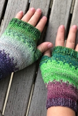 Leigh Beamer - Post-Shift Mitts