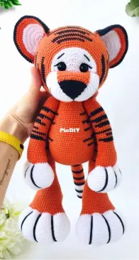 Cozy Puppet - Tiger - English