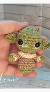 Baby Yoda keychain