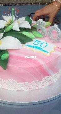 Lilium Cake