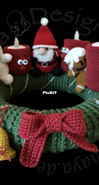 Zhaya Designs - Advent wreath - German, Dutch and Hungarian - Free