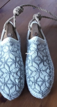Hansen Slippers