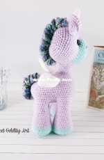 Sweet Oddity Art - Carolyne Brodie - Lila the Unicorn