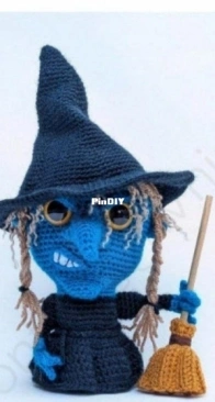 Cottontail and Whiskers - Bea King - Wicked Witch of the West