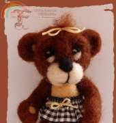 nini teddy bear felting