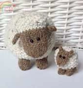 Fluff and Fuzz-Moss, the Sheep by Amanda Berry