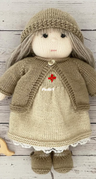 Hannah doll - Rosiesdesignstore Rowena Dawson - English