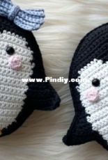 Zoe Creates - Zoe Bartley - Penguin Cushion - Free