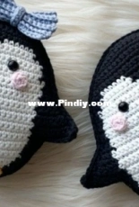 Zoe Creates - Zoe Bartley - Penguin Cushion - Free