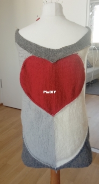Fractal Heart Pullover by Veronica Mas-Free