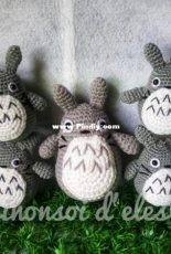 Totoro keychain