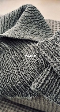 Thornley Cowl and Mittens by Petra Breakstone - Free