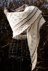 Au Chalet Shawl by Corinne Ouillon - FREE