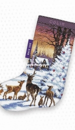 LetiStitch 948 - Christmas Wood Stocking PCS