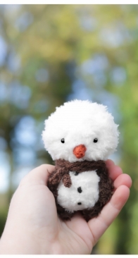 Rues Bears - Rue Yates - Jon the Fluffy Snowman