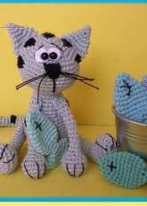 Babsies Hook - Barbara Saboth - Cats breakfast - Translated