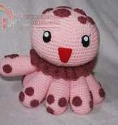 Crafty Hanako - Clara the Spotted Jellyfish by Justine Dalipe