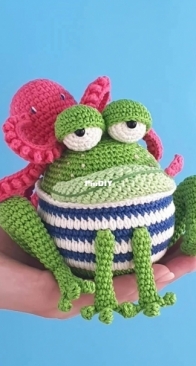 Natura Crochet - Natasha Tisehenko - Miron the frog