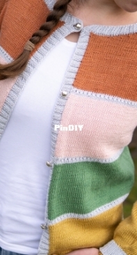 Hedis Cardigan by Carolin Balmes-English, German -Free