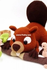 Dinegurumi - Sandra Haupt - Beaver - Russian - Translated