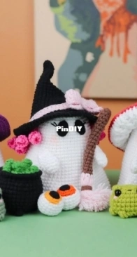 My Crochet Wonders - Marina Chuchkalova - Little Halloween Ghost