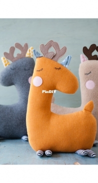 Natapatterns - Deer -  English