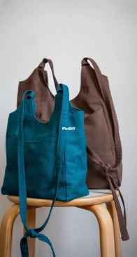 Graco Makes - Paperback Tote
