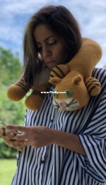 Varetas del sur - Larita Quien Te juna - Traveler pillow - Almohada viajera - Spanish