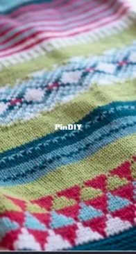 Color Theory Cowl by Beatrice Perron Dahlen