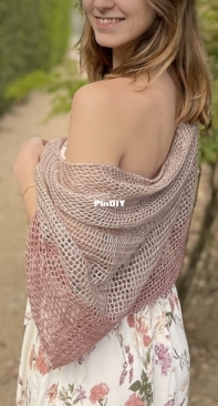Cris Dvic - Devani Shawl - Free