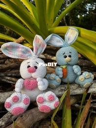 Kathy Wayland - Travel Bunny