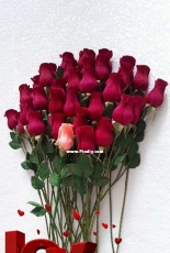 bouquet of roses from paper.