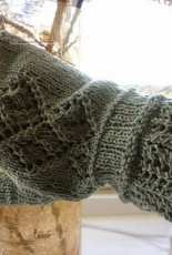 Diamond and Feather Mitts by Gillie Parsons -Free