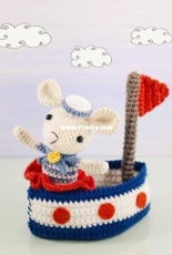 The Little Hook Crochet - Little Aqua Girl - Bubbles and Bongo - Erinna Lee - Saltee Mouse