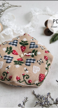 Strawberrie Biscornu -Stitch with Coffee
