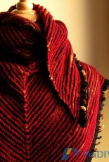 Ridge and Furrow Triangular Shawl-Version 1 small by Sue Grandfield -Free