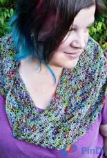 JOMA Yarn-Chicken Scratch Cowl by JOMA Yarn-Free