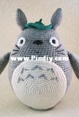 Lucy Ravenscar- Grey Totoro Amigurumi - Finnish- Free - Translated