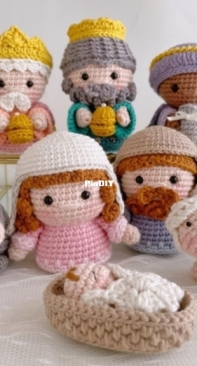 Tutitas tejedoras - Tuti Bethlehem - Daniela Inostroza Daroch - Lets knit the Mini Nativity - Tejamos el Mini Tutinacimiento - Spanish