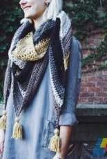 Two of Wands - Alexandra Tavel - Tea House Wrap  - English and French - Free