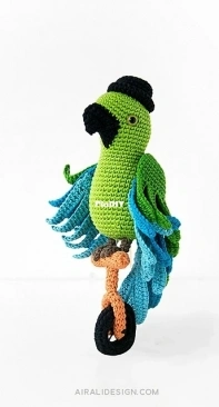 Airali Design - Ilaria Caliri - Carlo The Parrot
