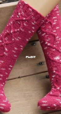 Nepenthes Socks by Scarlet Plume-English,German-Free