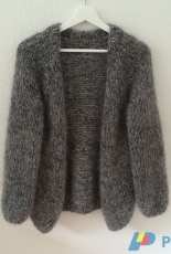 Oversize Strickjacke mit Raglanärmel by Tanja Koenigs - Lotilda - German - Free