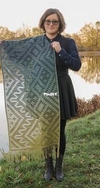 Yarnandy - Andrea Cretu - Poiana Filet Shawl