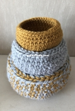 Merrian Holland - Three Little Bowls - Free
