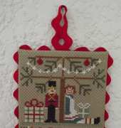 Un Ornamento mas Under the Tree de LHN